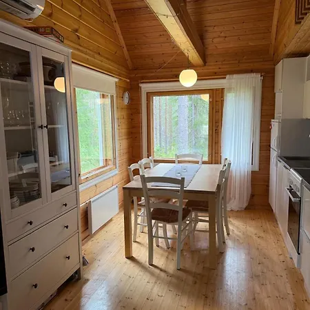 Paritalomoekki Pytkynharjussa *