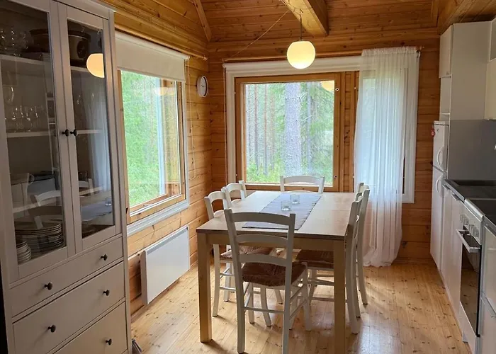 Paritalomoekki Pytkynharjussa *